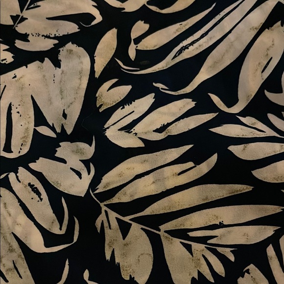 SHEIN Deep Navy and White Leaf Print Pants - Picture 2 of 4